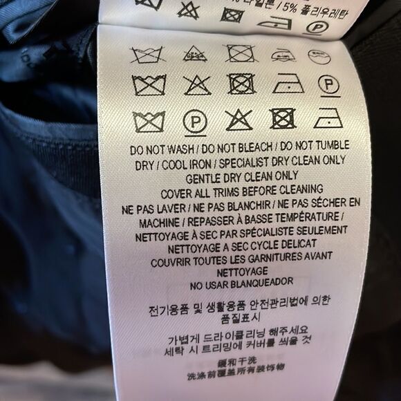 Burberry Debby Black virgin wool blazer, NWT - Picture 8 of 12